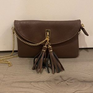 Pleather crossbody with gold chain strap